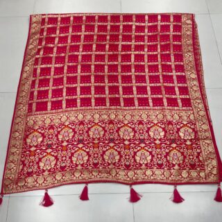 Zari butti saree